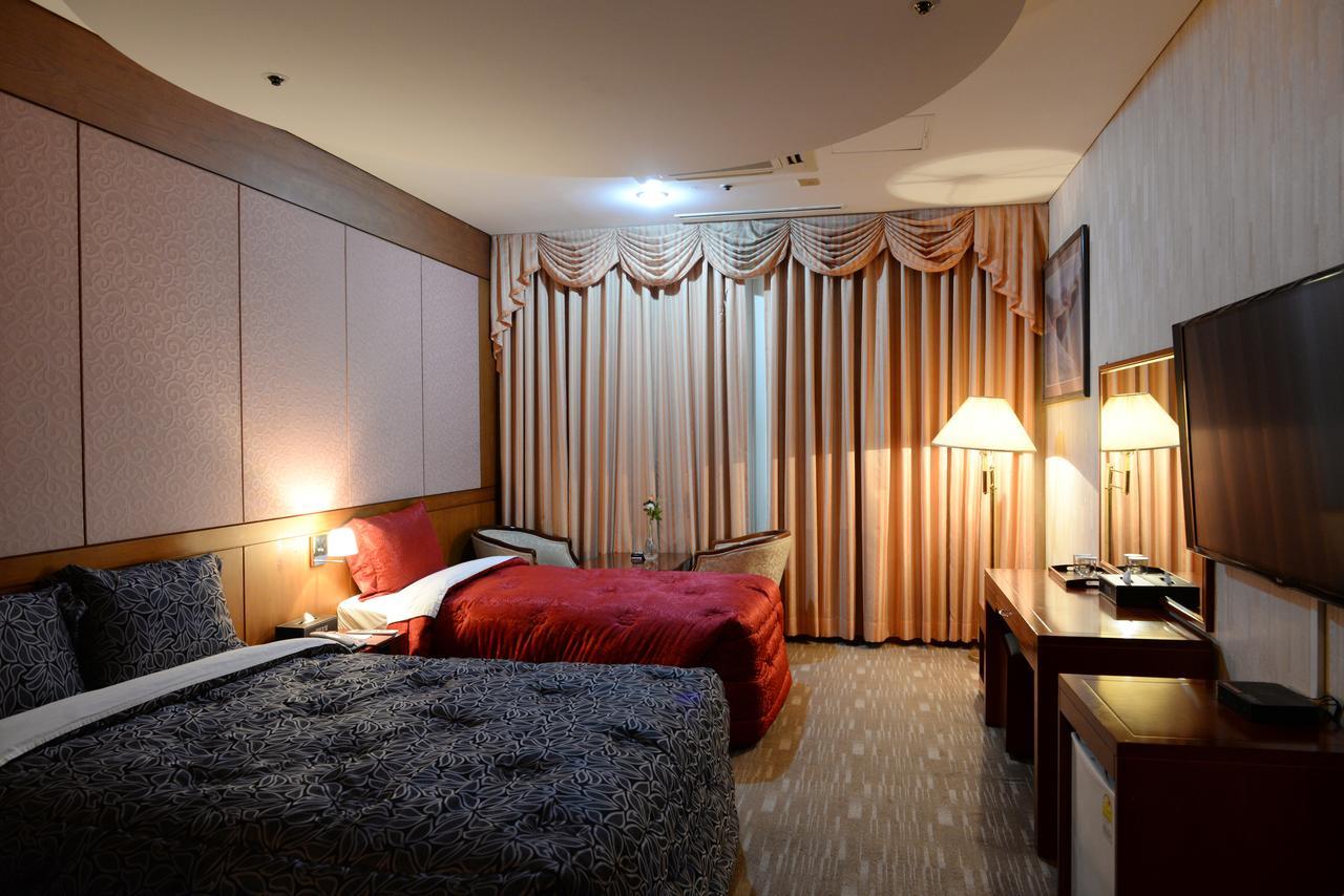 Daeyang Hotel Коян Экстерьер фото