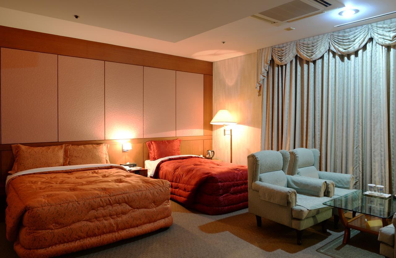 Daeyang Hotel Коян Экстерьер фото