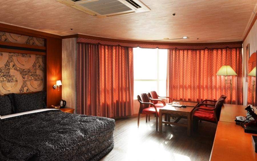Daeyang Hotel Коян Экстерьер фото
